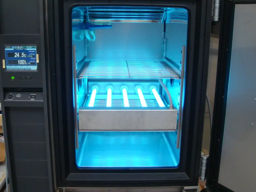 How UV Aging Test Chambers Simulate Real-World Conditions